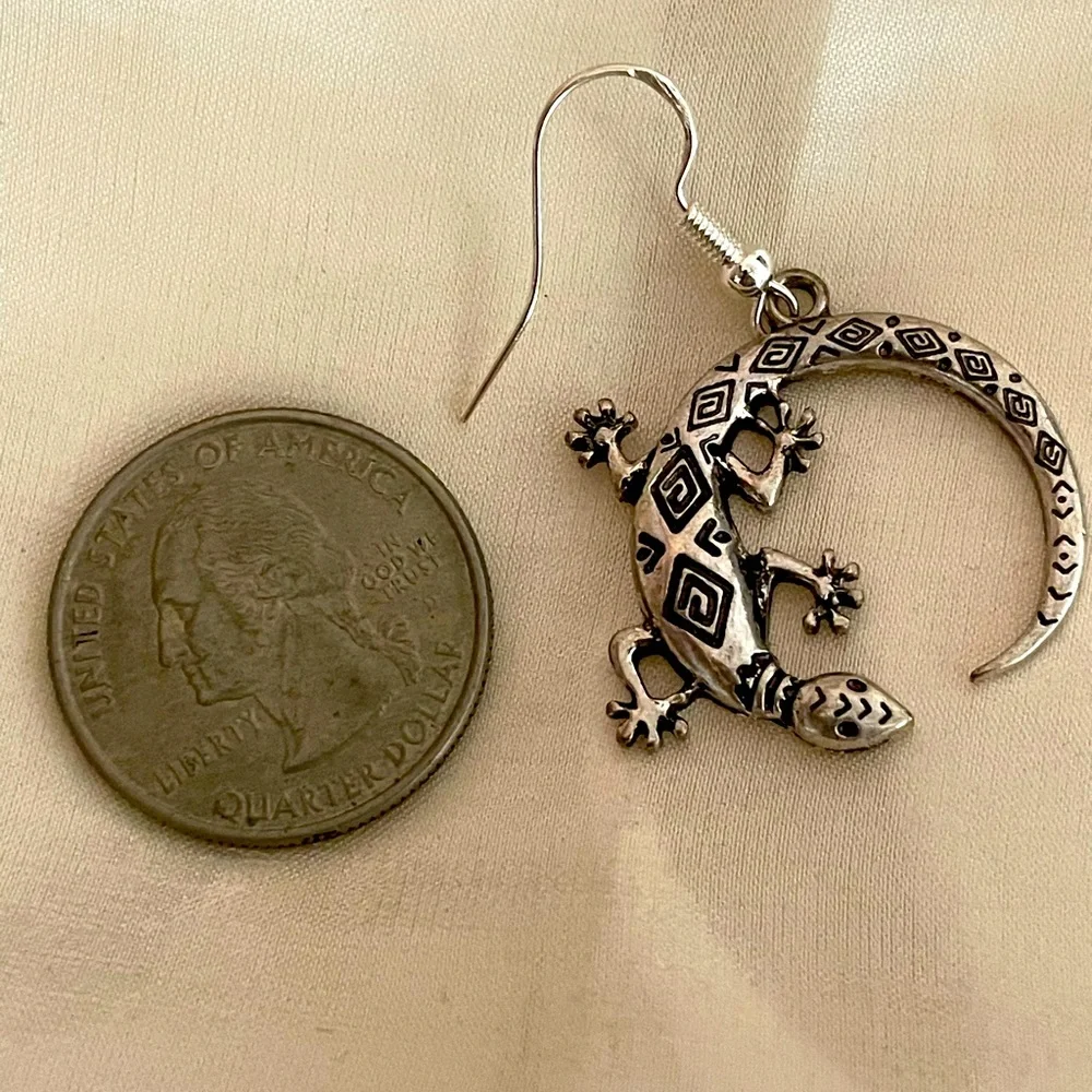 Lizard Earrings - Picture 3 of 4